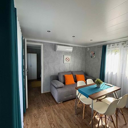 Fishka House Domek Wypoczynkowy 扎托尔 外观 照片
