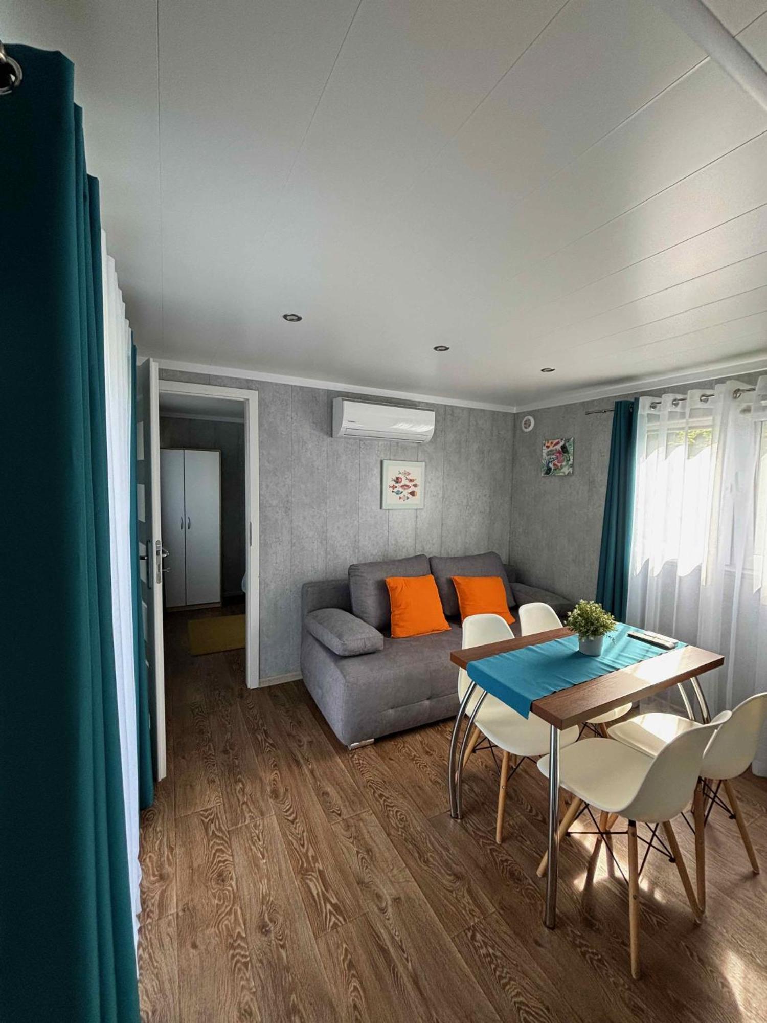 Fishka House Domek Wypoczynkowy 扎托尔 外观 照片